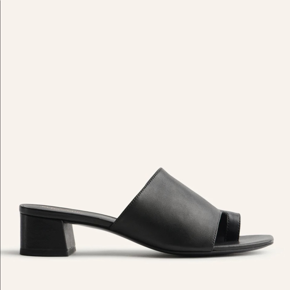 Brand new in box - Reformation Diana Cutout Block Heel Sandals